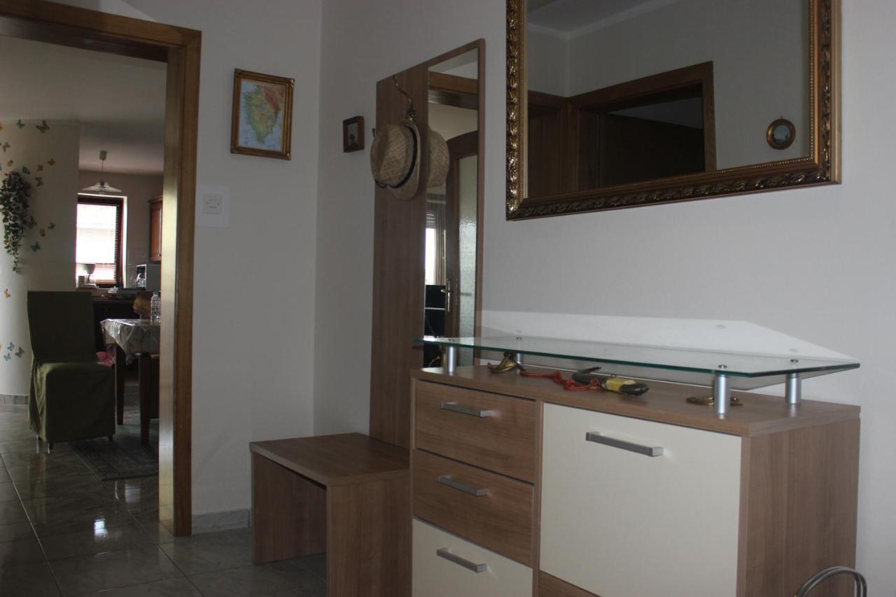 Apartment Franko بوريتش المظهر الخارجي الصورة
