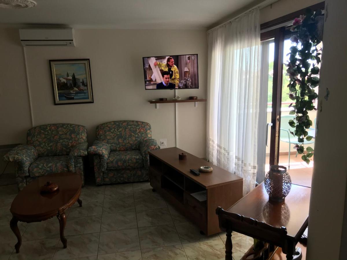 Apartment Franko بوريتش المظهر الخارجي الصورة