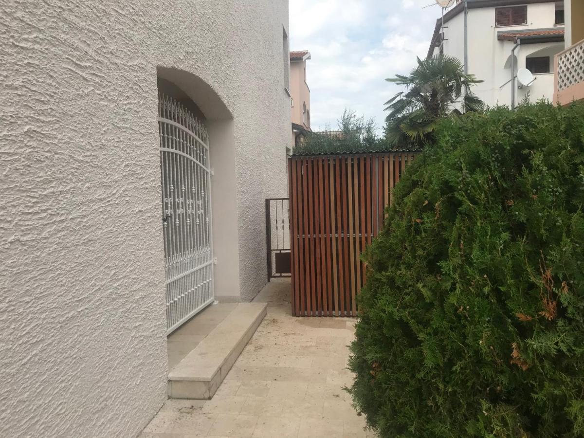 Apartment Franko بوريتش المظهر الخارجي الصورة